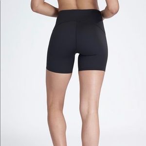 spanx booty boost 4” short S